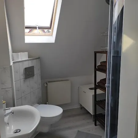 Apartment Mini Im Dachgeschoss Ahnatal