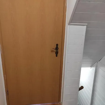 Mini Im Dachgeschoss * Ahnatal